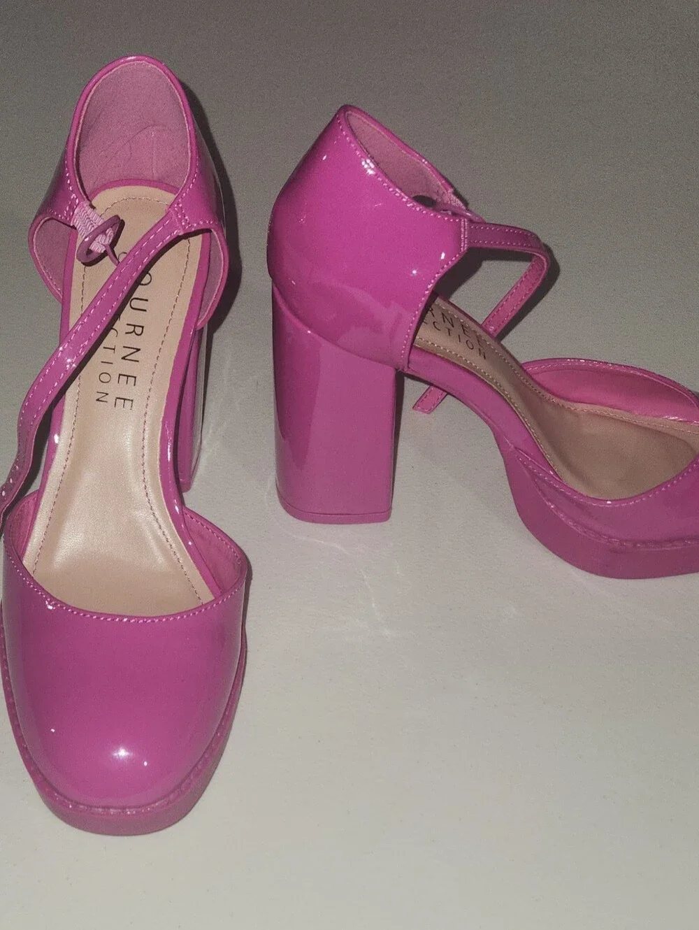 Glossy Pink Journee Collection Samarr Platform Block Heel Pumps Size 6.5